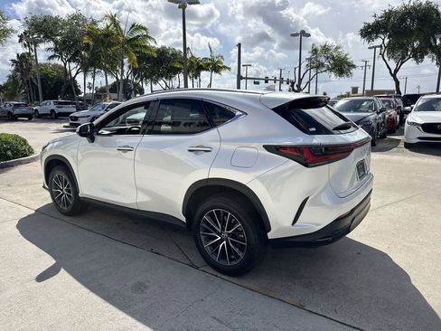 Used 2024 Lexus NX 250 FWD image 13