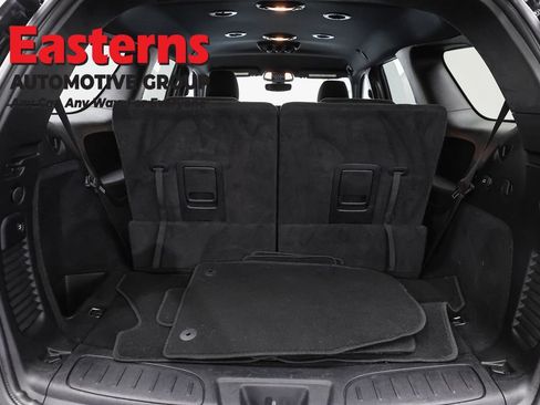 Used 2025 Dodge Durango GT RWD image 9