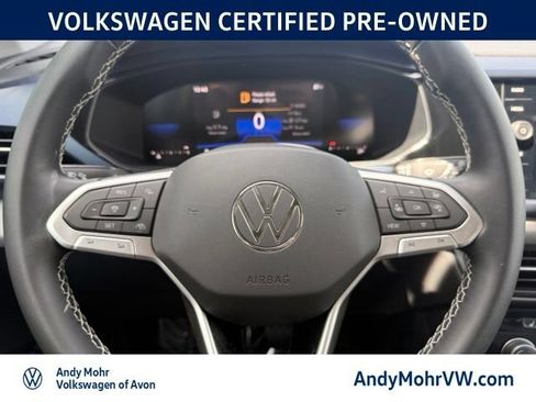Used 2023 Volkswagen Taos SE w/ Black Wheel Package FWD image 22