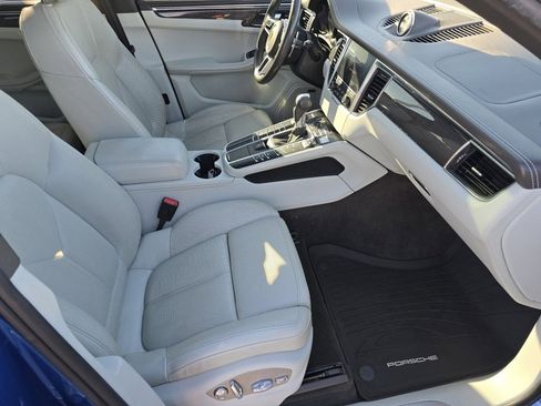 Used 2017 Porsche Macan S image 28