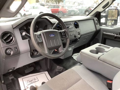 Used 2016 Ford F250 XL w/ Power Equipment Group image 28