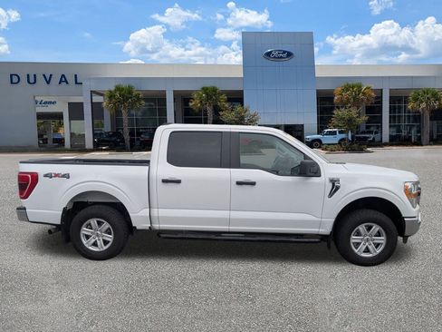 Used 2021 Ford F150 XLT image 3