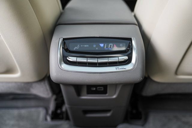 Used 2020 Cadillac XT6 Premium Luxury AWD/4WD image 47