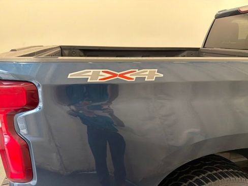 Used 2019 Chevrolet Silverado 1500 RST AWD/4WD image 8