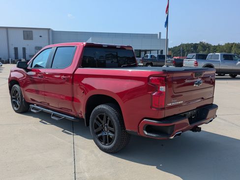 Used 2023 Chevrolet Silverado 1500 RST AWD/4WD image 3