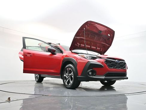 Used 2024 Subaru Crosstrek 2.0i Premium image 37