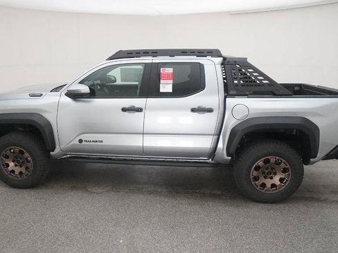 New 2025 Toyota Tacoma 4x4 Double Cab Hybrid image 98