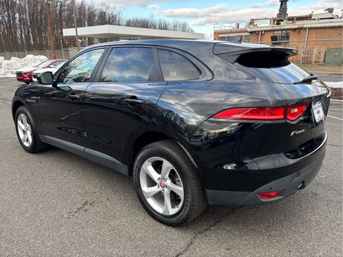 Used 2020 Jaguar F-PACE Premium image 5