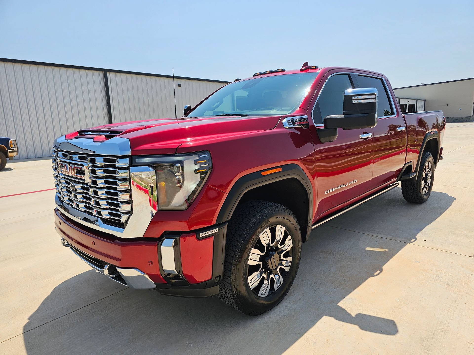 Used 2024 GMC Sierra 2500 Denali w/ Denali Reserve Package AWD/4WD image 25