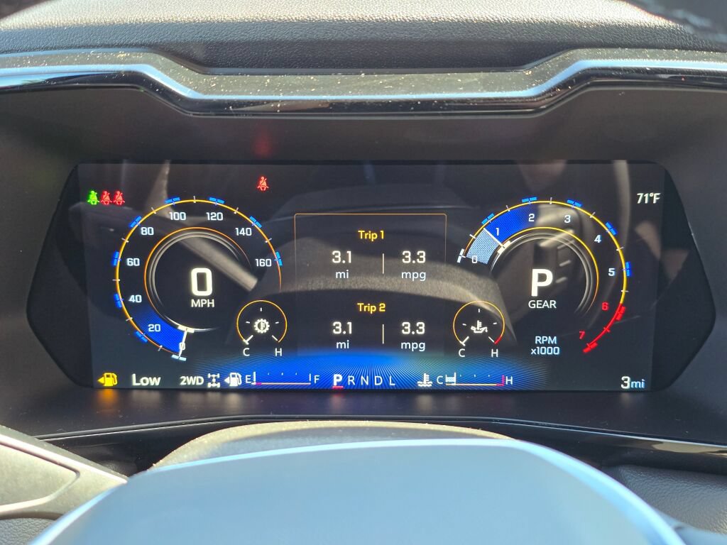 New 2026 Chevrolet Colorado LT w/ LT Convenience Package AWD/4WD image 13