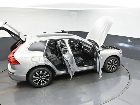 Used 2023 Volvo XC60 B5 Plus w/ Climate Package AWD/4WD image 47