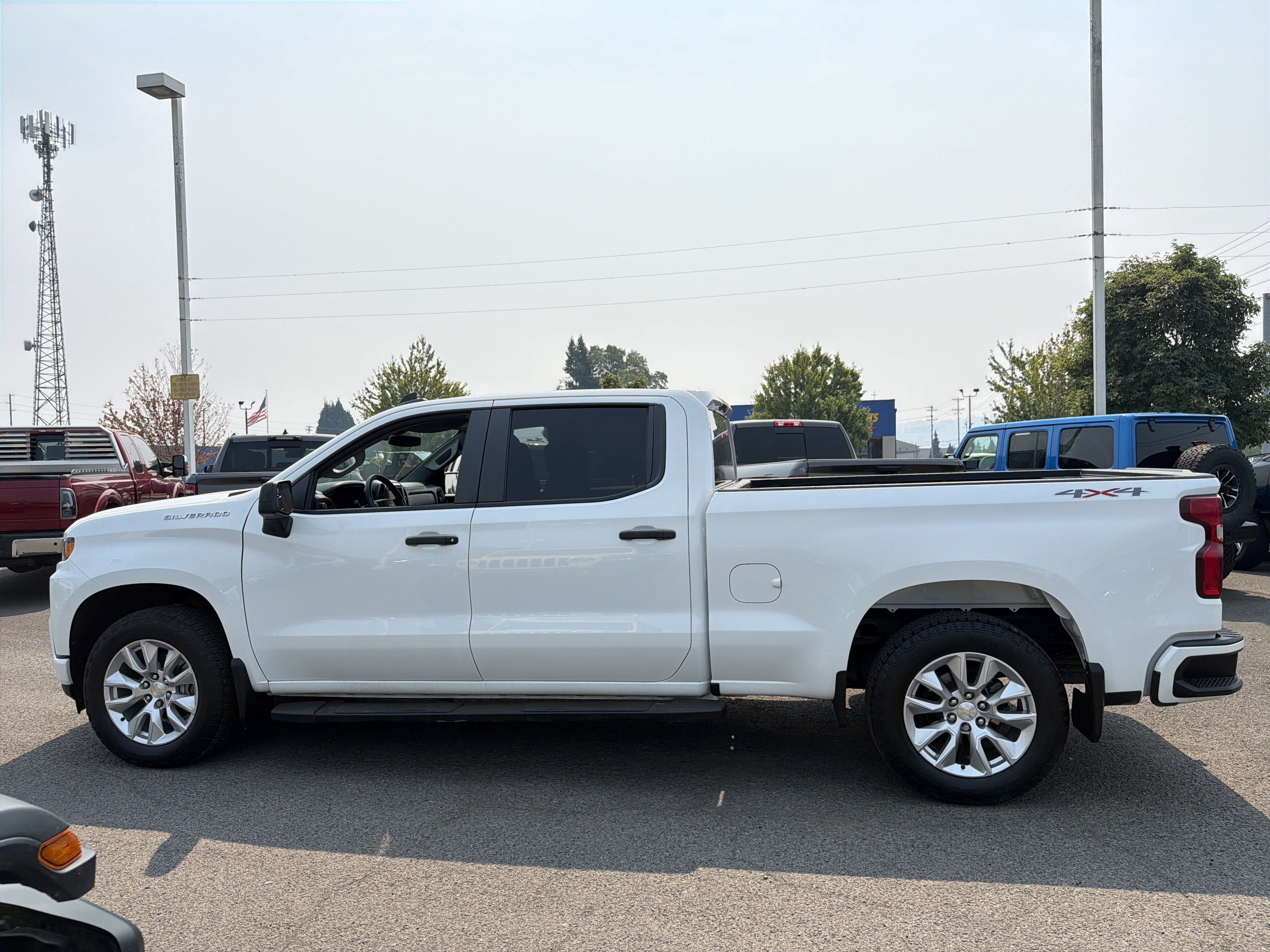 Used 2021 Chevrolet Silverado 1500 Custom AWD/4WD image 2