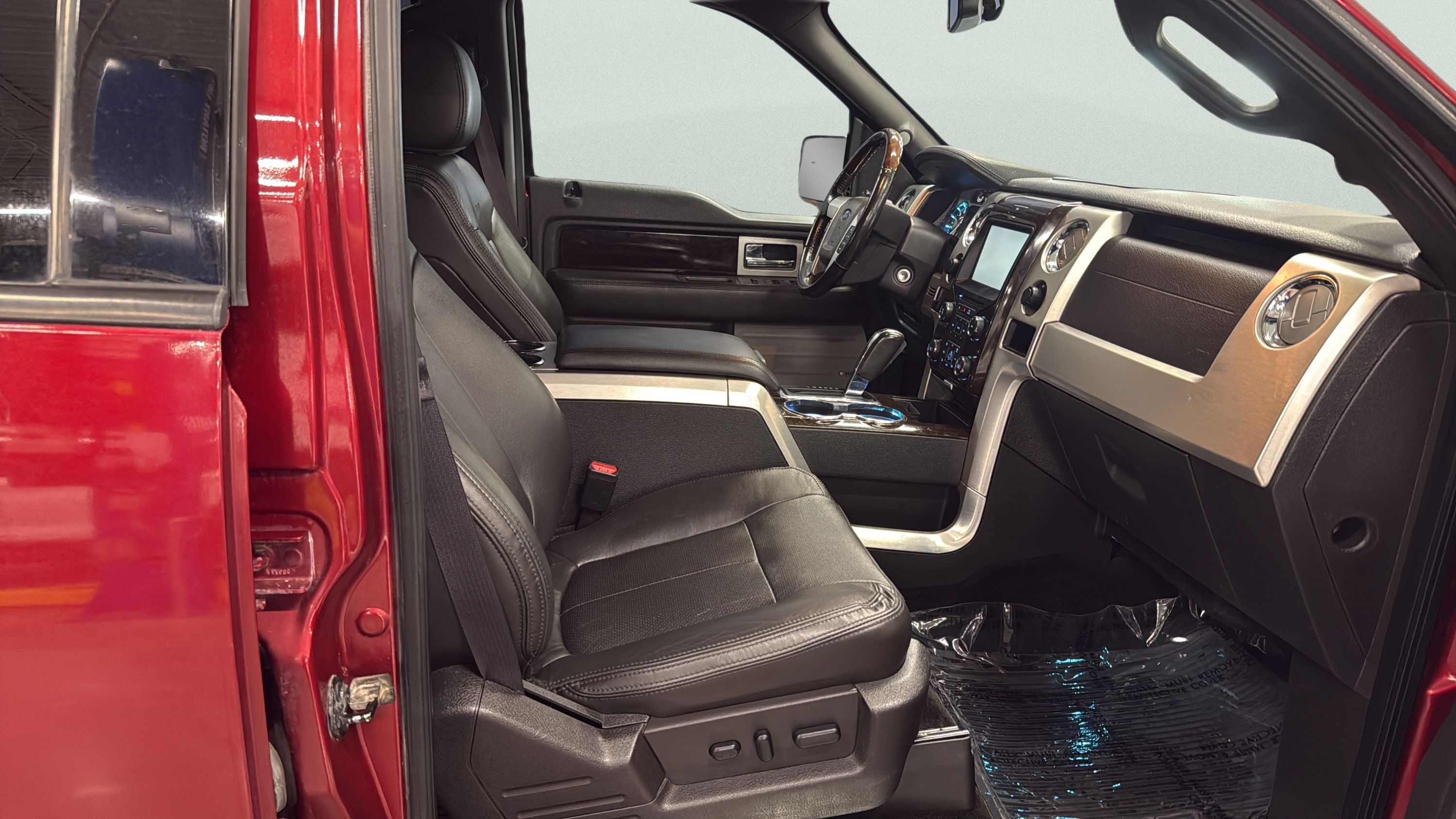 Used 2013 Ford F150 Platinum AWD/4WD image 15