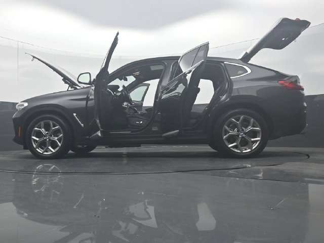 Used 2021 BMW X4 xDrive30i AWD/4WD image 54