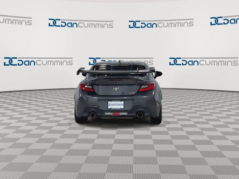 Used 2023 Toyota GR86 Premium w/ ALL Weather Mat Package (TMS) RWD image 7