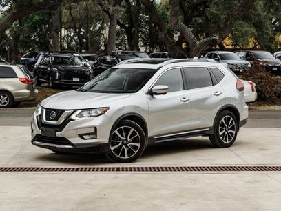 Used 2020 Nissan Rogue SL w/ Premium Package