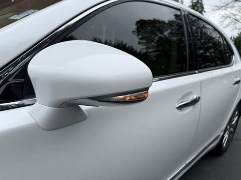 Used 2014 Lexus LS 460 image 34