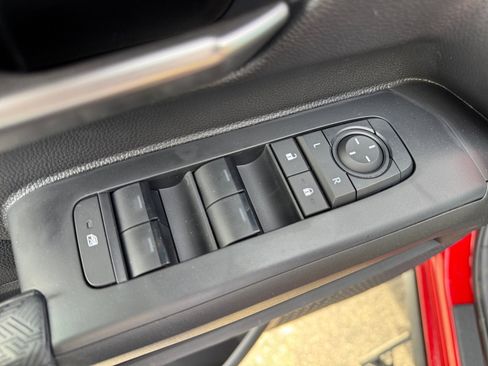 New 2025 Toyota Tacoma TRD Off-Road image 20