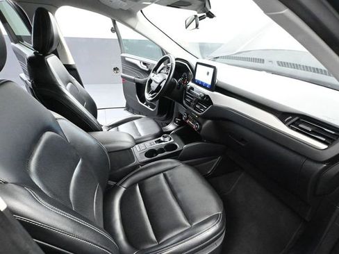 Used 2021 Ford Escape SEL image 46