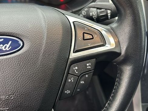 Used 2023 Ford Edge SEL w/ Convenience Package AWD/4WD image 16