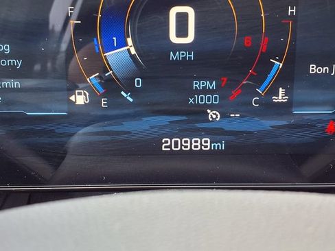 Used 2025 Chevrolet Equinox LT FWD image 17