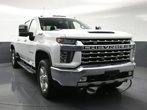 Used 2022 Chevrolet Silverado 2500 LTZ w/ LTZ Plus Package AWD/4WD image 7