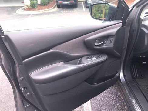 Certified 2024 Nissan Murano SL FWD image 17