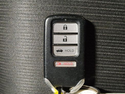 Used 2021 Honda Accord LX image 32