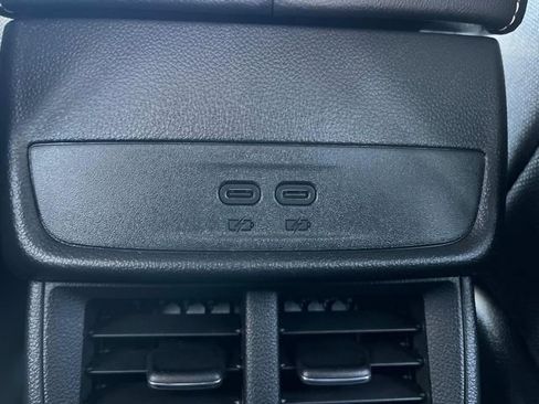 New 2026 GMC Terrain Elevation w/ Technology Package II FWD image 18