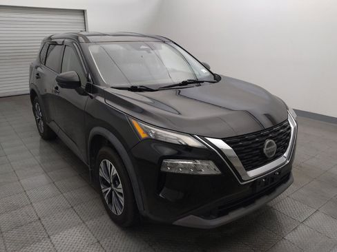 Used 2021 Nissan Rogue SV FWD image 13