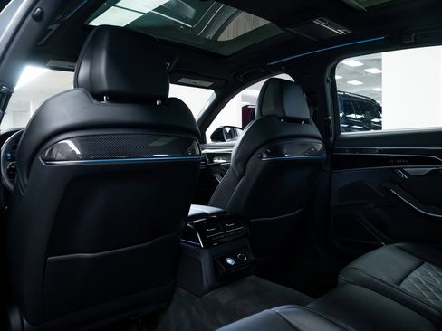 Used 2025 Audi S8 image 21