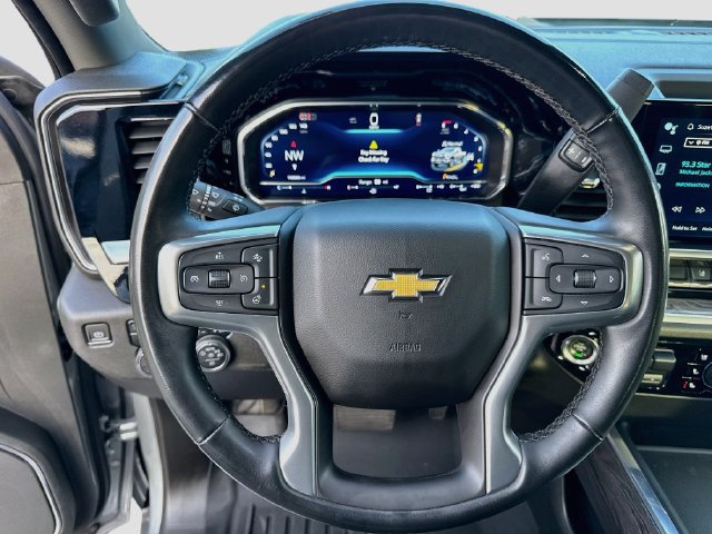 Used 2024 Chevrolet Silverado 3500 LTZ w/ LTZ Premium Package AWD/4WD image 12