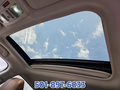 Used 2019 Subaru Outback 2.5i Touring AWD/4WD image 18