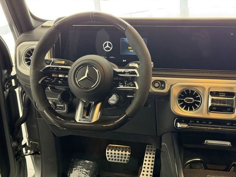 Used 2025 Mercedes-Benz G 63 AMG 4MATIC image 20