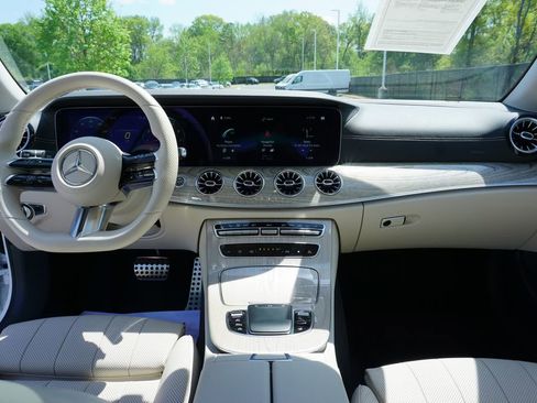 Used 2022 Mercedes-Benz E 450 Coupe image 35