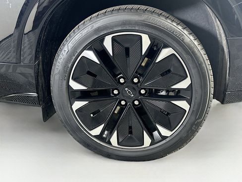 Used 2024 Chevrolet Blazer EV RS AWD/4WD image 11