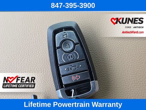 Certified 2024 Ford F250 Lariat w/ Lariat Ultimate Package AWD/4WD image 18