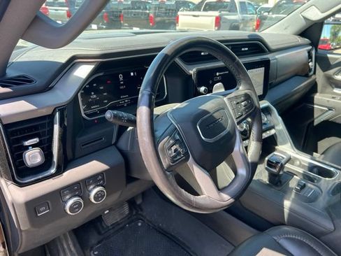 Used 2022 GMC Sierra 1500 Denali AWD/4WD image 14