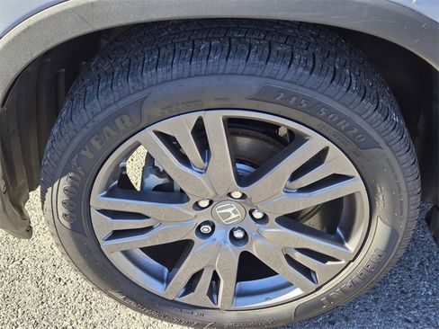 Used 2022 Honda Pilot Sport image 9