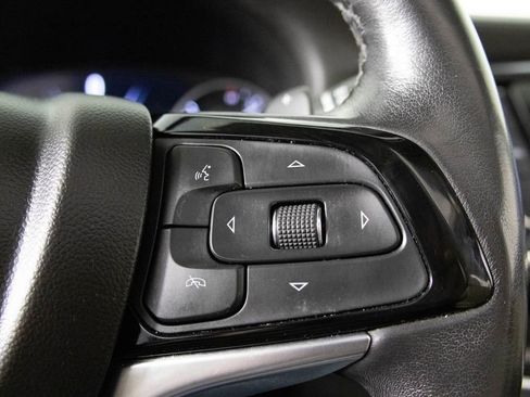 Used 2022 Buick Enclave Premium w/ Experience Buick Package image 25