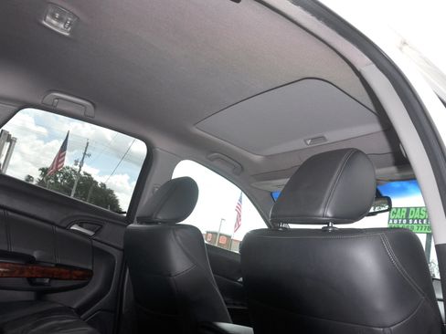 Used 2012 Honda Crosstour EX-L image 19