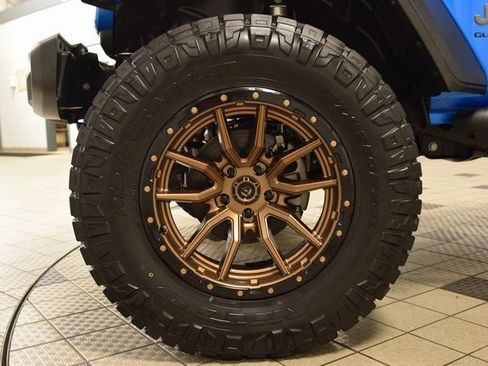 Used 2024 Jeep Gladiator Rubicon w/ Convenience Group image 20