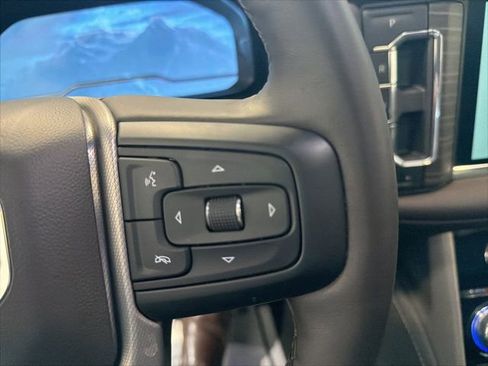 Used 2023 GMC Yukon Denali AWD/4WD image 43