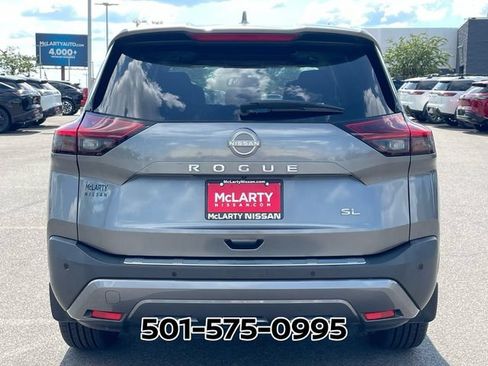 Used 2023 Nissan Rogue SL w/ SL Premium Package FWD image 7