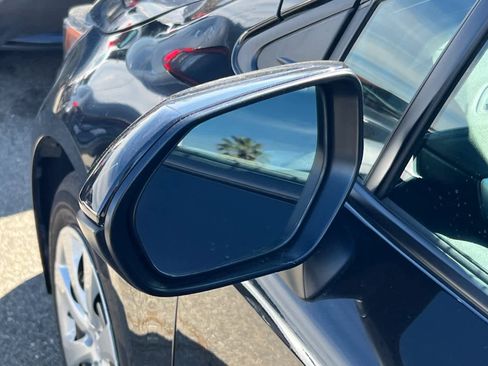 Certified 2020 Toyota Corolla LE image 8