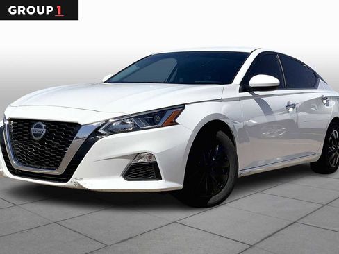 Used 2021 Nissan Altima 2.5 S image 1