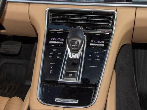 Used 2019 Porsche Panamera 4 AWD/4WD image 23