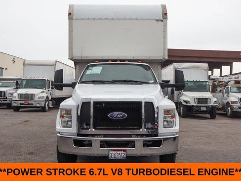 Used 2016 Ford F650 2WD Crew Cab Super Duty image 3