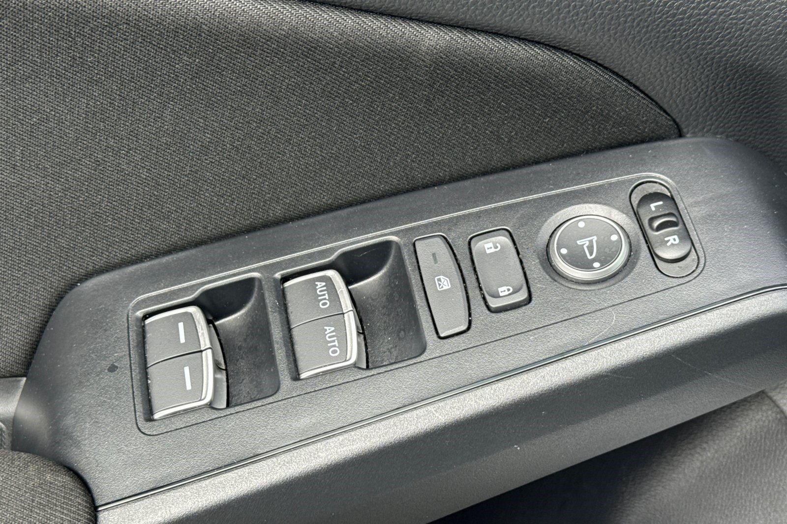 Used 2025 Honda Civic Sport image 14