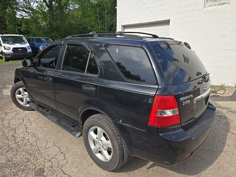 Used 2007 Kia Sorento 4WD w/ Sport Pkg image 4